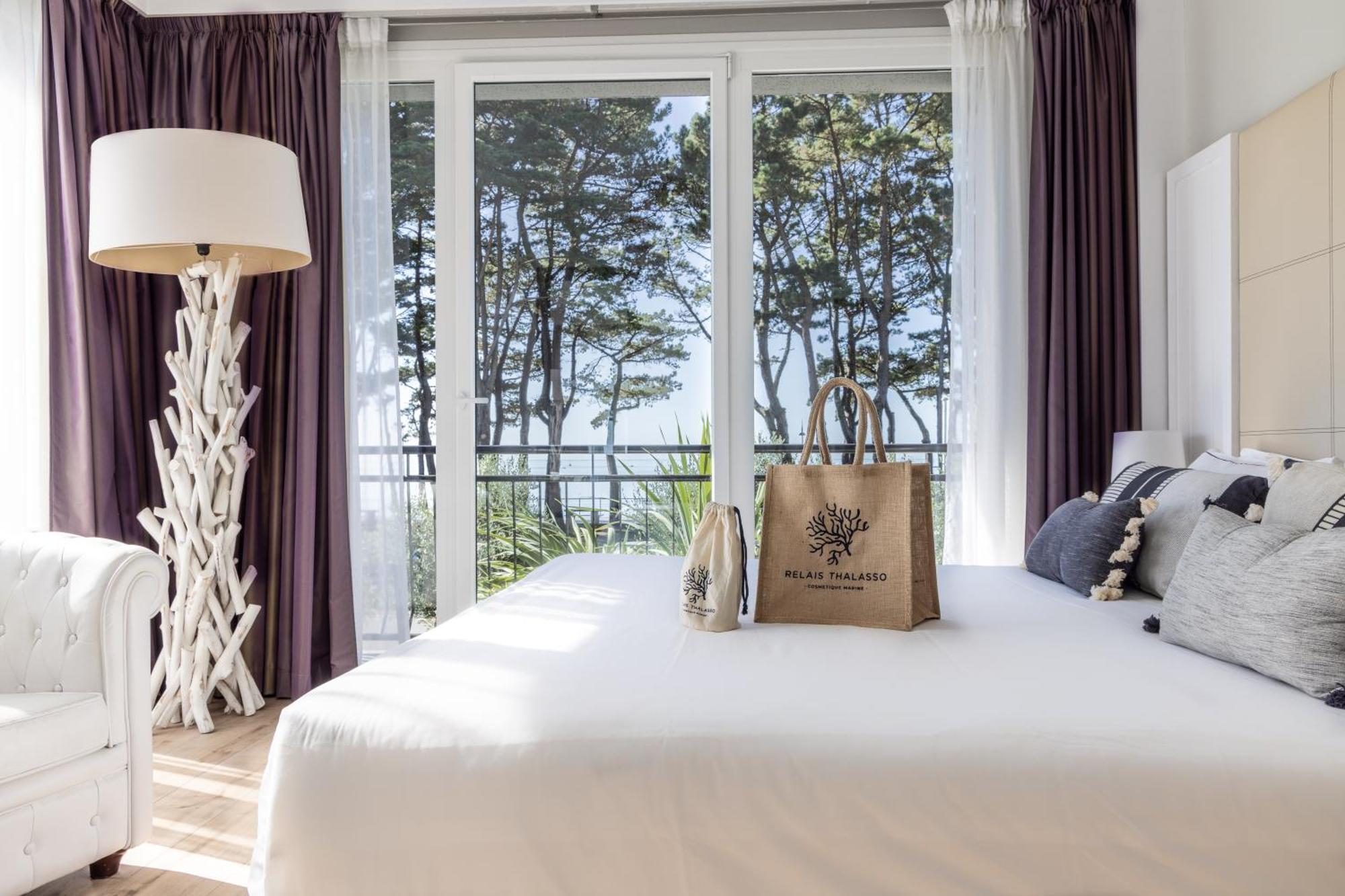 Hotel Kastel - Relais Thalasso & Spa Benodet Room photo